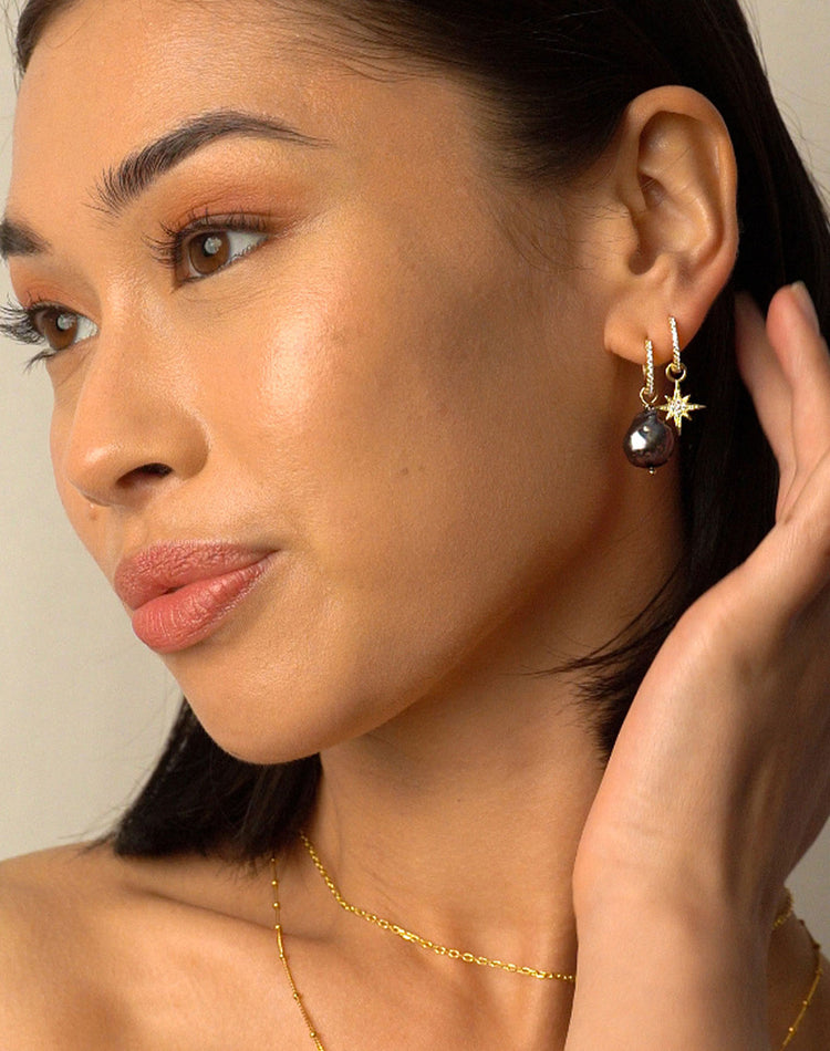 Ada Noir Earring Charm in Gold